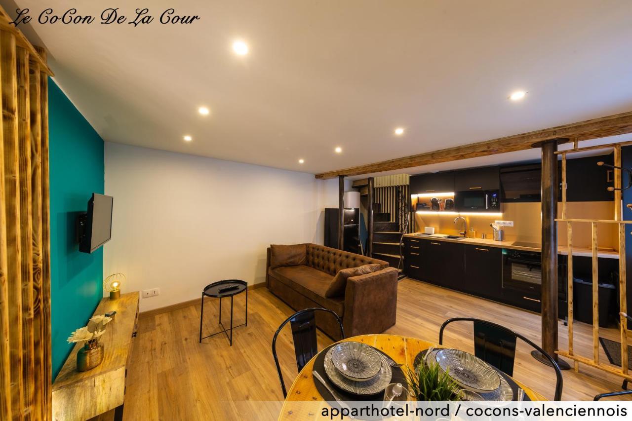 Le Cocon De La Cour Apartment Valenciennes Ngoại thất bức ảnh