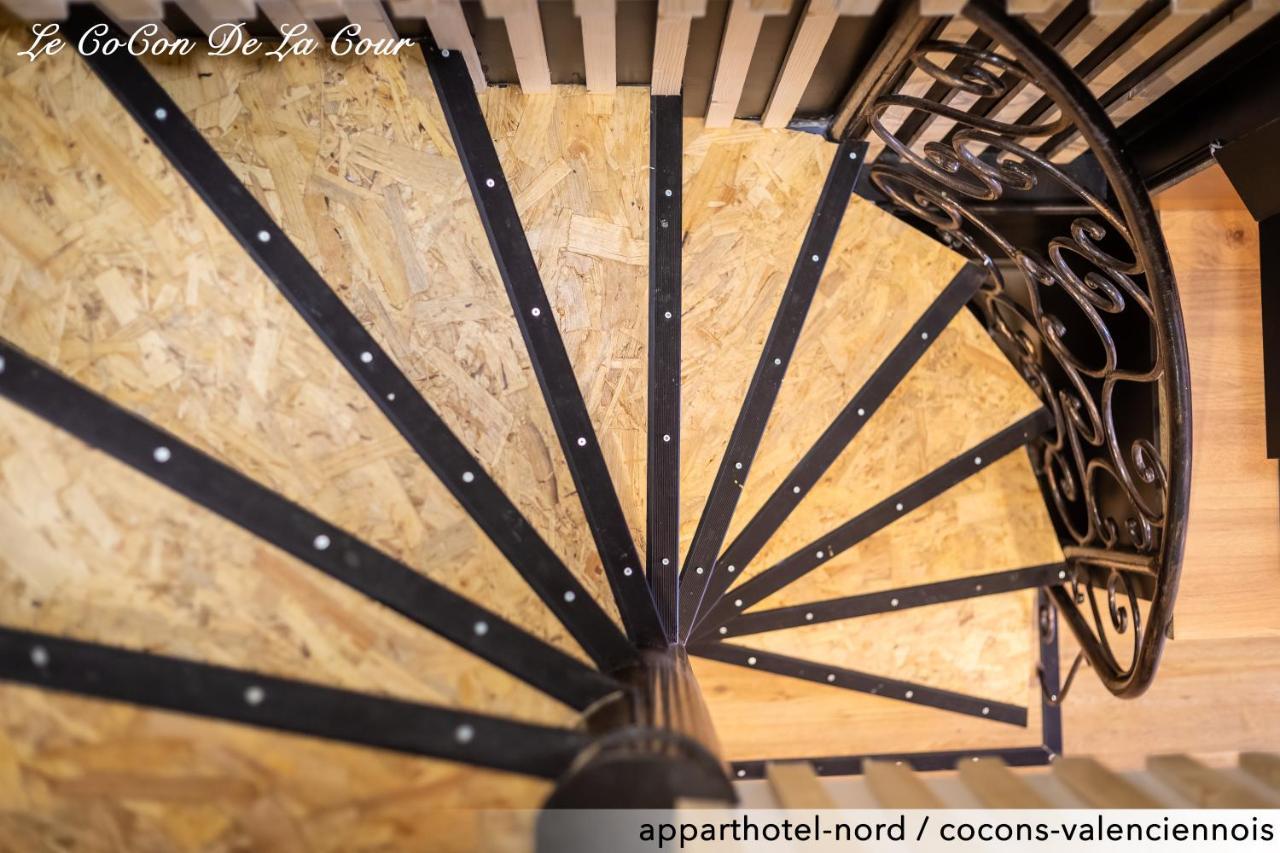 Le Cocon De La Cour Apartment Valenciennes Ngoại thất bức ảnh