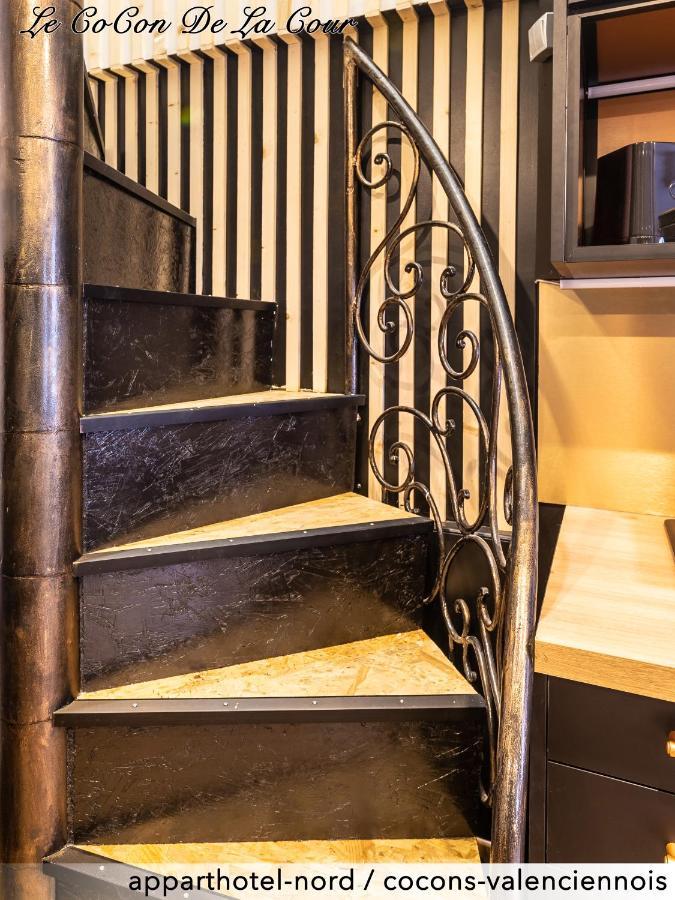 Le Cocon De La Cour Apartment Valenciennes Ngoại thất bức ảnh